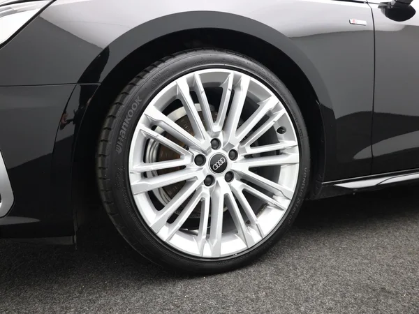 AUDI A4 Avant Dsl (2024) — foto 5 van 24