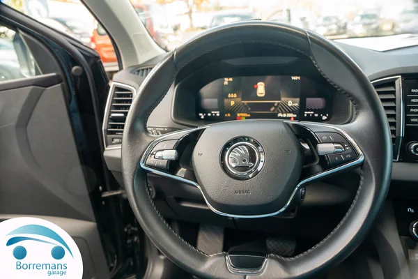 Skoda Karoq (2023) — foto 35 van 43