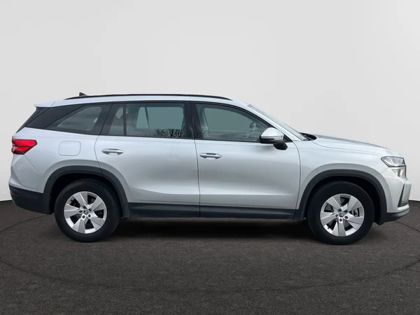 SKODA Kodiaq (2024) — foto 23 van 23