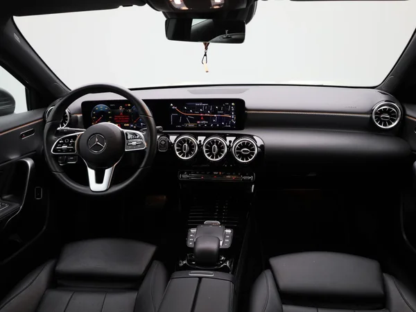 Mercedes-Benz A-Klasse (2020) — foto 36 van 47