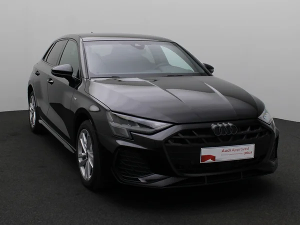 AUDI A3 Sportback PHEV (2025) — foto 12 van 25