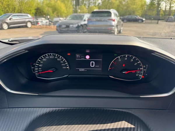 PEUGEOT 2008 (2025) — foto 6 van 24