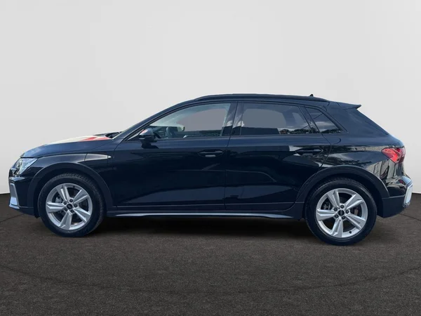 AUDI A3 Allstreet PHEV (2025) — foto 12 van 24