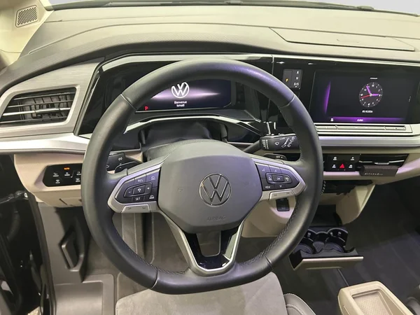 VOLKSWAGEN Multivan T7 Long eHybrid (PHEV) (2026) — foto 4 van 23