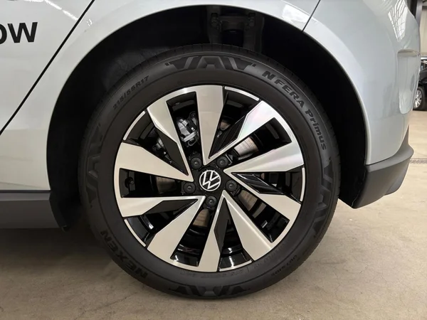 VOLKSWAGEN ID.Polo (2026) — foto 18 van 25