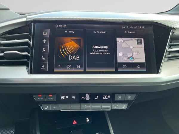 AUDI Q4 e-tron (2025) — foto 3 van 22
