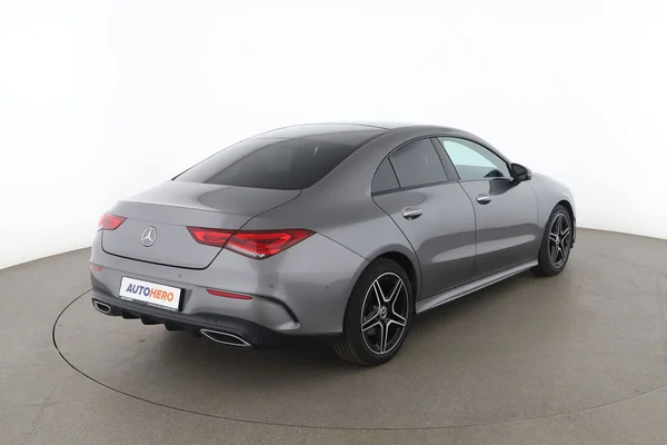 Mercedes-Benz CLA-Klasse (2023) — foto 12 van 16
