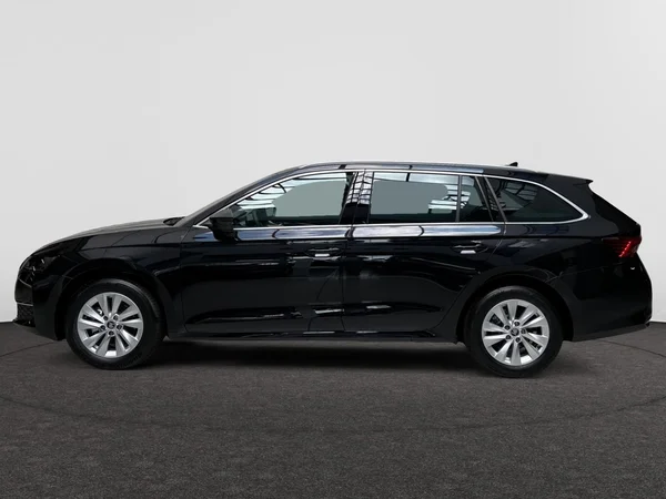 SKODA Octavia Combi (2026) — foto 10 van 17