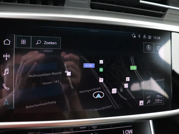 AUDI A6 (2021) — foto 10 van 30