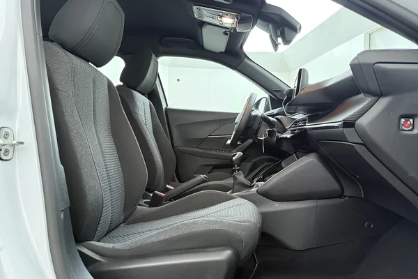 Peugeot 2008 (2025) — foto 18 van 20