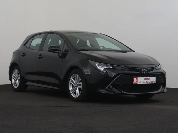TOYOTA Corolla (2023) — foto 21 van 26