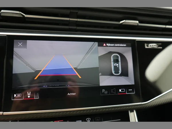 AUDI Q7 e-hybrid (PHEV) (2024) — foto 30 van 37