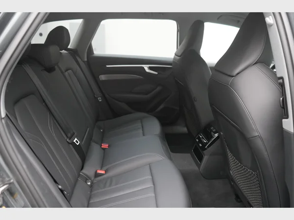 AUDI A6 Avant (2025) — foto 30 van 40