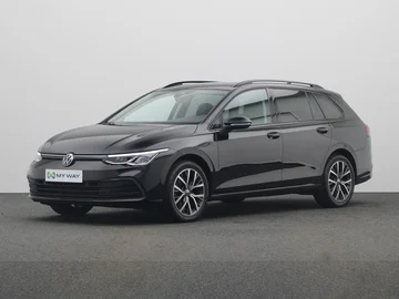 VOLKSWAGEN Golf VIII SW (2024)