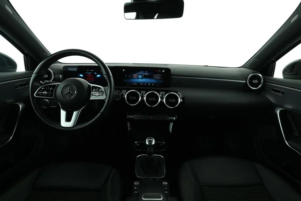 Mercedes-Benz A-Klasse (2022) — foto 3 van 16