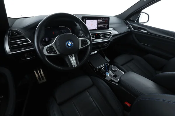 BMW iX3 (2022) — foto 2 van 16
