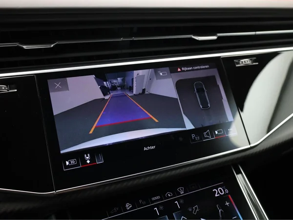 AUDI Q7 e-hybrid (PHEV) (2025) — foto 18 van 28
