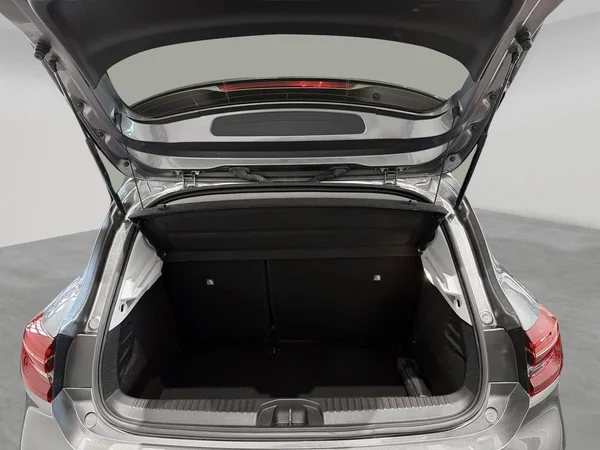 Renault Clio (2023) — foto 16 van 18