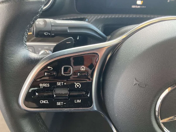 Mercedes-Benz CLA (2022) — foto 11 van 22