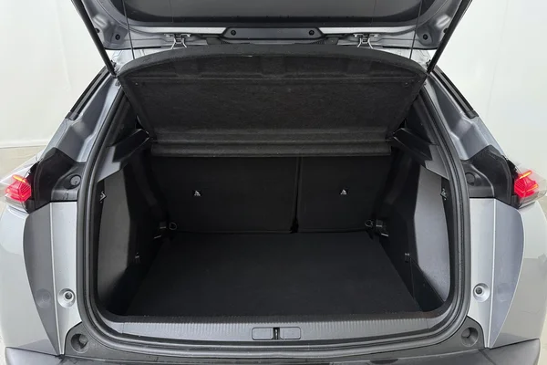Peugeot 2008 (2025) — foto 12 van 16
