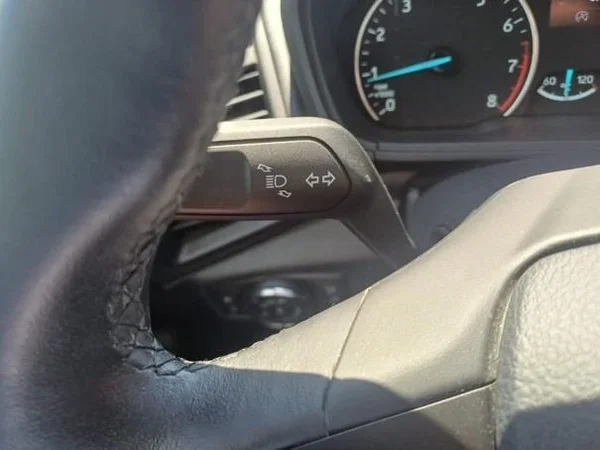 Ford EcoSport (2018) — foto 16 van 24