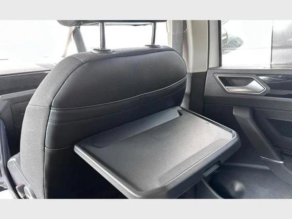Volkswagen Touran (2024) — foto 19 van 28