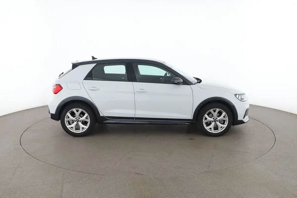 Audi A1 (2021) — foto 13 van 16