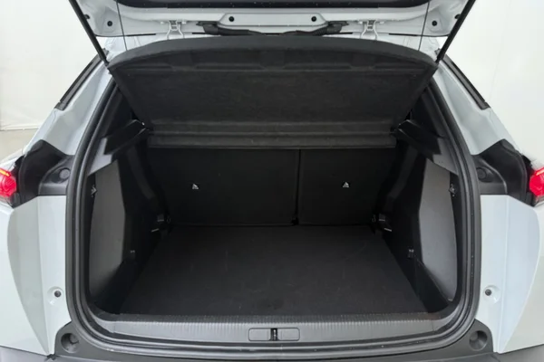 Peugeot 2008 (2025) — foto 12 van 16