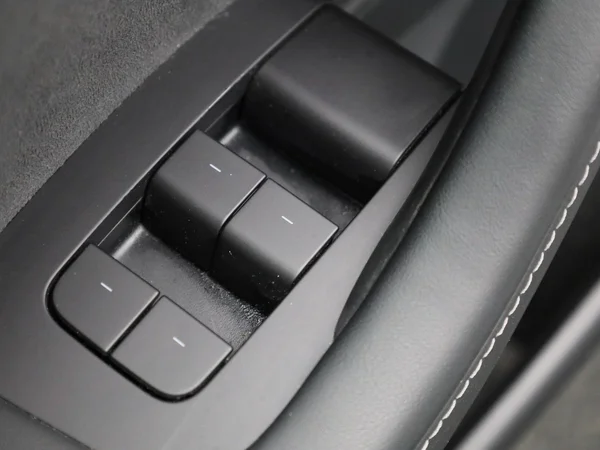 Tesla Model 3 (2022) — foto 22 van 40