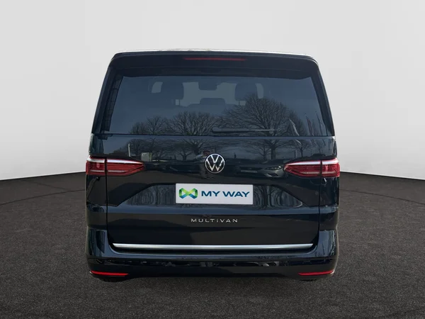 VOLKSWAGEN Multivan T7 Long (2026) — foto 17 van 20