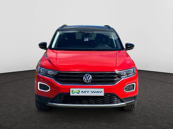 VOLKSWAGEN T-Roc (2018) — foto 17 van 18