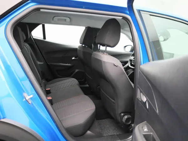 Peugeot 3008 (2022) — foto 25 van 38