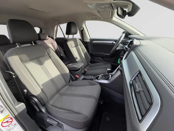 VOLKSWAGEN T-Roc (2023) — foto 3 van 24