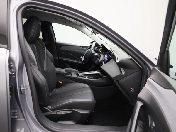 Peugeot 308 (2023) — foto 29 van 39