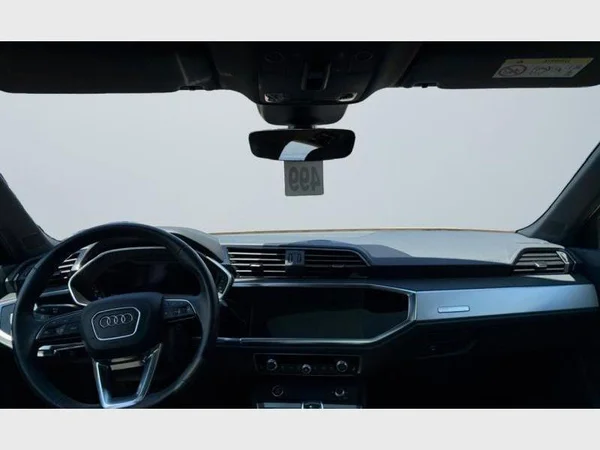 Audi Q3 Sportback (2024) — foto 2 van 26