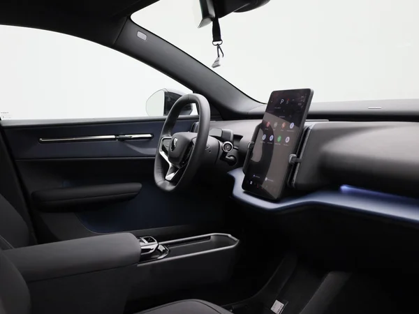 Volvo EX30 (2024) — foto 26 van 43