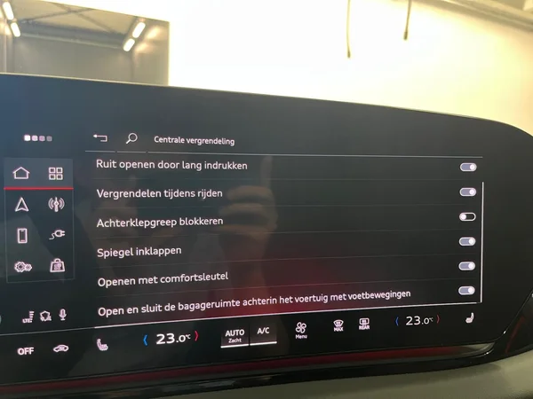AUDI A6 Sportback e-tron (2026) — foto 8 van 24