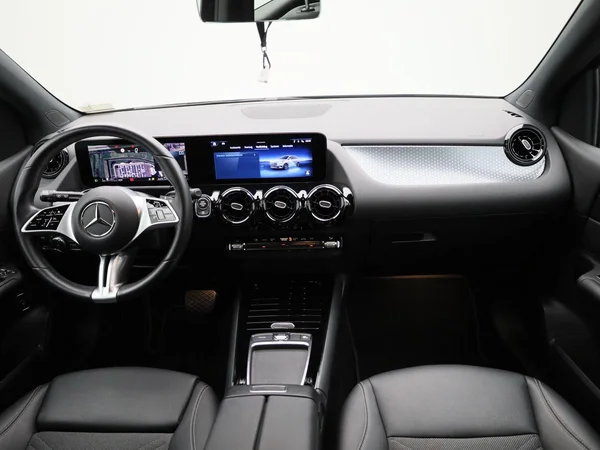 Mercedes-Benz B-Klasse (2023) — foto 35 van 44