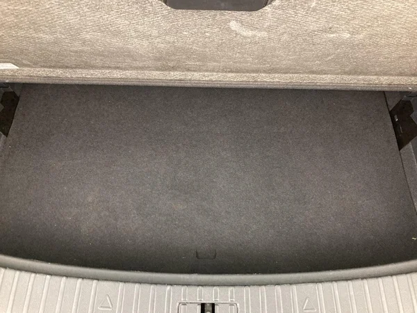 SKODA Kodiaq (2022) — foto 28 van 36