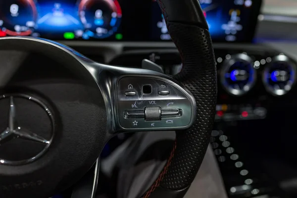 Mercedes-Benz CLA (2020) — foto 14 van 39