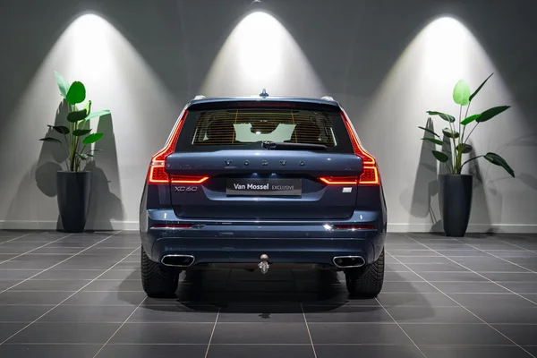 Volvo XC60 (2020) — foto 28 van 32