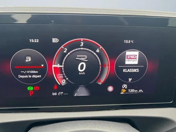 VOLKSWAGEN Tiguan Dsl (2024) — foto 4 van 24