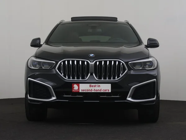 BMW X6 (2022) — foto 30 van 32
