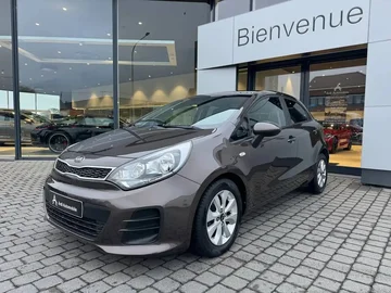 Kia Rio 65ac6562-f9e1-4cd4-afd1-2f391e8b1315