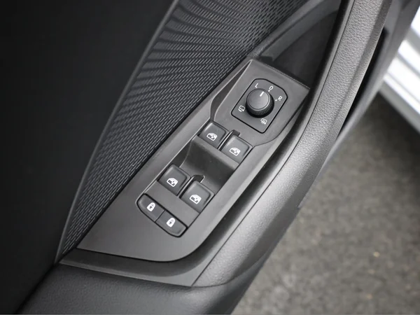 SKODA Octavia (2021) — foto 6 van 22