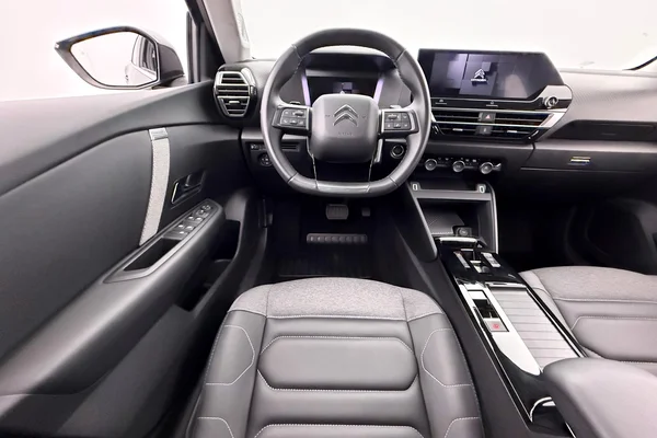Citroen C4 (2024) — foto 11 van 25