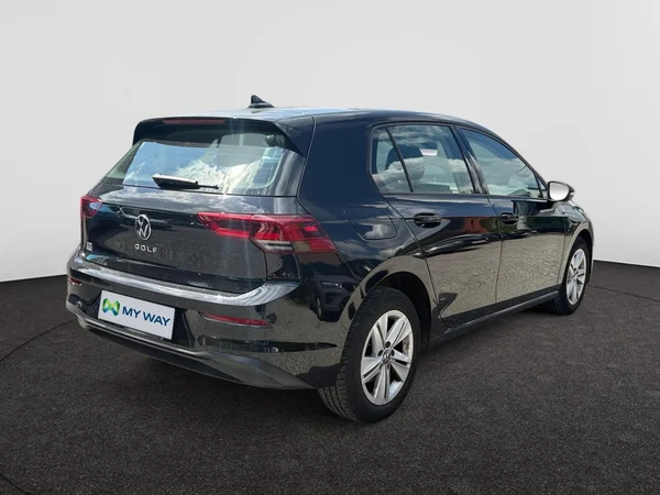 VOLKSWAGEN Golf VIII (2023) — foto 3 van 9