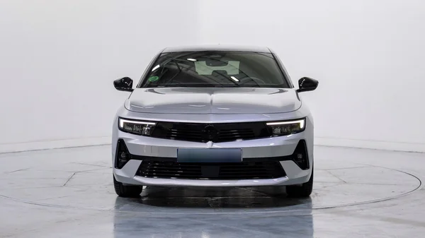 Opel Astra (2023) — foto 60 van 61