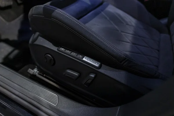 Volkswagen Golf (2024) — foto 10 van 32