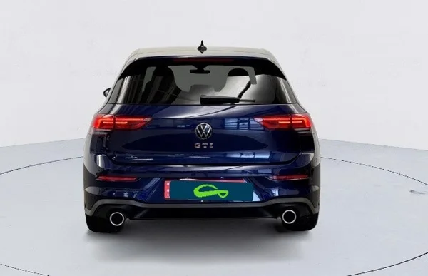 Volkswagen Golf VIII GTI (2023) — foto 9 van 15